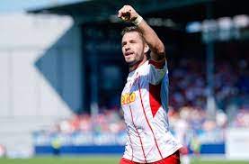 Zweimal war holstein kiel gegen jahn regensburg in rückstand. Marco Gruttner Von Jahn Regensburg Ex Vfb Spieler Kehrt In Schwabische Heimat Zuruck Vfb Stuttgart Stuttgarter Nachrichten
