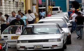Un taxista se salvó de morir tras accidentarse en horas de la madrugada de hoy 26 de mayo, en la vía centenario. Hoy Se Festeja El Dia Del Taxista Archivos Radio Hrn