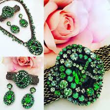 Soenamiu On Instagram Jewelry Details Konplott Las Vegas Konplott Konplottaddict Konplottoftheday Jewelry Swarovski Ama Jewelry Las Vegas Instagram