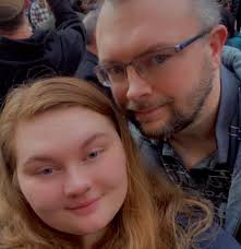 Can you enter the concert at 9:30 to see Def Leppard at Ocean City?