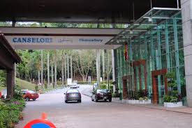 Universiti kebangsaan malaysia is one of five research universities in the country.universiti kebangsaan malaysia opened its doors on 18 may 1970 to 192 undergraduate students in jalan pantai baru, kuala lumpur, a temporary campus housing three main faculties, the faculties of. Info Universiti Kebangsaan Malaysia Ukm Belajardiuniversitasmalaysia