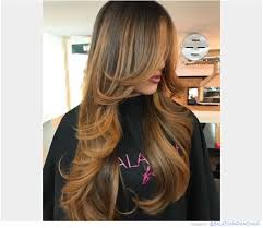 Di tahun 2021, banyak sekali tren yang berkembang, salah satunya gaya rambut pria. 30 Model Rambut Panjang Wanita Lurus Bergelombang Terkeren 2020 Kanalmu