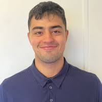 40+ perfiles de «Chessa»