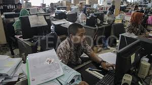 Artinya, libur dan cuti lebaran tahun ini tak ada perubahan sesuai surat keputusan bersama tiga menteri. Thr Dan Tkd Untuk Pns Dki Cair 28 Atau 29 Mei Metro Tempo Co