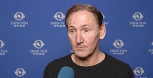 高级总监观神韵有感：我们为伟大使命而来| 音乐| 歌唱家| 柯斯塔梅莎市橙县表演艺术中心| 大纪元