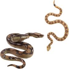 Lifelike fake snake