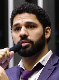 Miranda David's Instagram, Twitter & Facebook