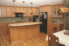 Kitchen Cabinets And Flooring Combinations Kitchen Cabinets And Flooring Binations Kitchen Ca Honey Oak Cabinets Wood Floor Kitchen Cabinets And Countertops