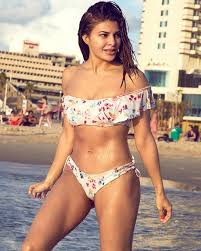 Jacqueline Fernandez Bikini Photoshoot ❤️😍🔥🥵🙈😘🌡️🌸 @bolly_glamourr # jacquelinefernandez