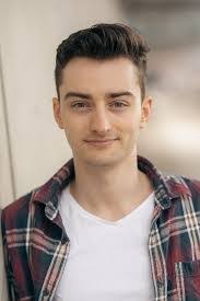 Philip Oliver's Instagram, Twitter & Facebook