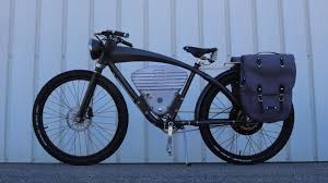 旅慣れたサイクリストは バイクのような電気自転車を乗りまわすのさ roomie ルーミー 電動自転車 自転車 サイクリスト