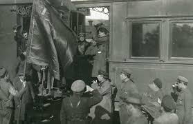 Поезд Троцкого время, поезде, рублей, Троцкий, поезда, Троцкого, войну, цензура, военная, поезд, пути», военной, писал, врагов, самого, могли, Нужно, месяц, армии, Красной