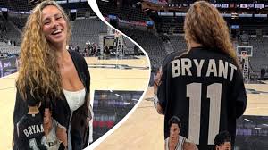 Carter Bryant Mom Viral Moment