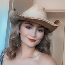 Mason McGraw (@masonamcgraw)