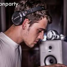 Listen to Clean Bandit ft. Zara Larsson