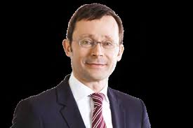 ETF-Newsletter Wertarbeit Anlegen mit ETFs: Maßarbeit oder Stangenware?