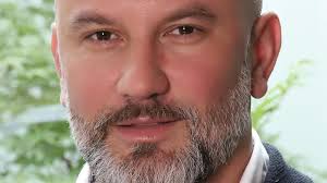 Was läuft bei AWG, Fabian Knoth?: "Outdoor und Strick