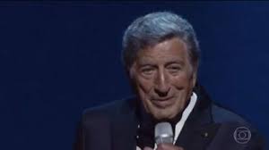 Nelson Motta homenageia os 95 anos do cantor Tony Bennett
