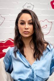 Lighter tones are easier to maintain; 10 Easy Hairstyles The Real Women Of New York Wear To Nyfw