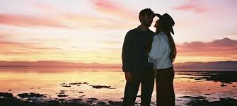 19 may, 2021 10:32 pm. Kj Apa Still So In Love With His Darling Clara Berry Somag News