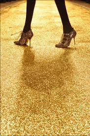 Pin By Jelaina Zapata On Boss Babe Shades Of Gold Gold Fashion Gold Labels
