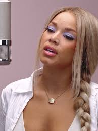 Tanner Adell's Soulful Performance of Religion