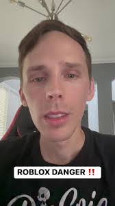 Megan Challoner's Instagram, Twitter & Facebook