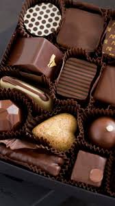 720x1280 Wallpaper Candy Box Chocolate Milk White Chocolate Chocolate Shop Delicious Chocolate