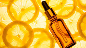 Y.o.u the radiance white telah mengandalkan khasiat vitamin c yang dipadukan dengan snow mushroom dan niacinamide untuk perawatan kulit cerah dan bercahaya. Penyebab Serum Vitamin C Tidak Bekerja Efektif Di Wajah