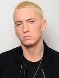 In spite of this failure, in a year, eminem released a sarcastic and mocking short album called the slim shady lp to feature his 'dark alter ego'. Eminem Grosse Gewicht Masse Alter Biographie Wiki