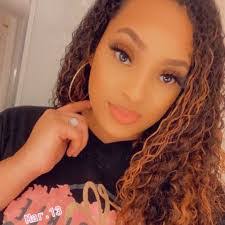 Bri Brown's Instagram, Twitter & Facebook