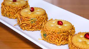 Monaco has even earned a place in dalal's glossary too: Monaco Cheesy Biscuit Starter Veg Starter Recipe Party Appetizer Idea Kanak S Kitchen Youtube