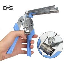 The most time saving tip is to get a hog wire pliers which will save you tons of time bec. Buy Dys Tool Shop Hog Ring Pliers Or 600pcs M Clips Staples Anti Slip Handle Metal Hand Tool At Affordable Prices Free Shipping Real Reviews With Photos Joom
