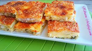 tepsi boregi nasil yapilir peynirli tepsi boregi tarifi borek tarifleri youtube