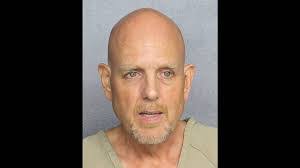 Robert Ormiston's Instagram, Twitter & Facebook