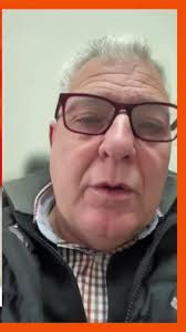 Rodolfo Jauregui (Cantor Surero y Guitarrista)