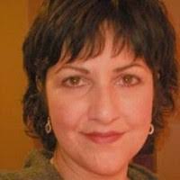 Serena Kumar's Instagram, Twitter & Facebook