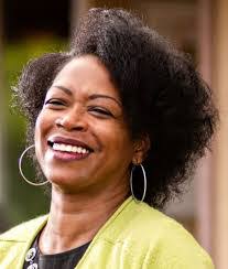 Deborah Biddle's Instagram, Twitter & Facebook