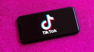 Download videos on every mobile and desktop device. Tiktok Craze How To Make Those Animated Picrew Avatars Of Yourself Cnet