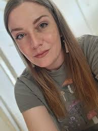 Misty Warner's Instagram, Twitter & Facebook