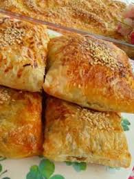 Baklavalik Yufkadan Kiymali Borek Nefis Yemek Tarifleri Mutfakta Sevgi Var In 2020 Mit Bildern Rezepte Fingerfood Rezepte Baklava