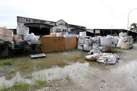 Both wastes are collected in an enormous quantity in malaysia and the amount is escalating yearly which is dumped legally or illegally in nearby sites, imposing serious environmental threats. Illegal Factories Cash In On Malaysia S Plastics Recycling Plan The Japan Times