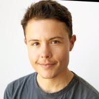 Leigh Wasserman's Instagram, Twitter & Facebook