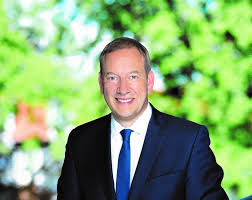 Jetzt will er für die afd als bundespräsident kandidieren. Startseite