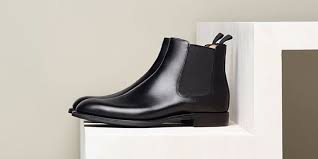 Μποτάκια με κορδόνια και χοντρό τακούνι. Beatle Boots O Apogonos Twn Chelsea Boots