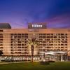Some of life's most cherished moments occur around the table, and every meal with hotel paramount is another opportunity to celebrate. Https Encrypted Tbn0 Gstatic Com Images Q Tbn And9gcropjiprvtx5ihw3qsbnyoqrqiacqm Rnaiempbj9xtu7rc Hky Usqp Cau