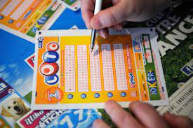 Cartaloto, acteur majeur sur le marché du loto traditionnel depuis près de 15 ans se positionne aujourd'hui comme votre partenaire principal pour les lotos live. Loto Les Resultats Du Samedi 17 Juillet 2021