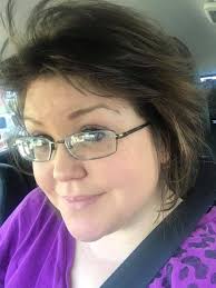 Getting hot in here 😏🎄 #gettinghot #blondehairdontcare #sweetandsassy  #smalltowngirl