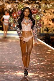 pin by linda nutall on runway 2018 victoria secret fashion show victoria secret fashion show 2018 victoria secret runway