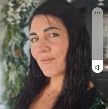 🏺 Vesela din lut ✓Vazoane pt gradina 🏺Oale,gavanoase pt bors acru ✓cosuri  din lozie 🏺 Suvenire ✓textile(fete de masa,albituri) Poze mai atasez in  comentarii,postarea nu permite sa incarc mai mult de 80